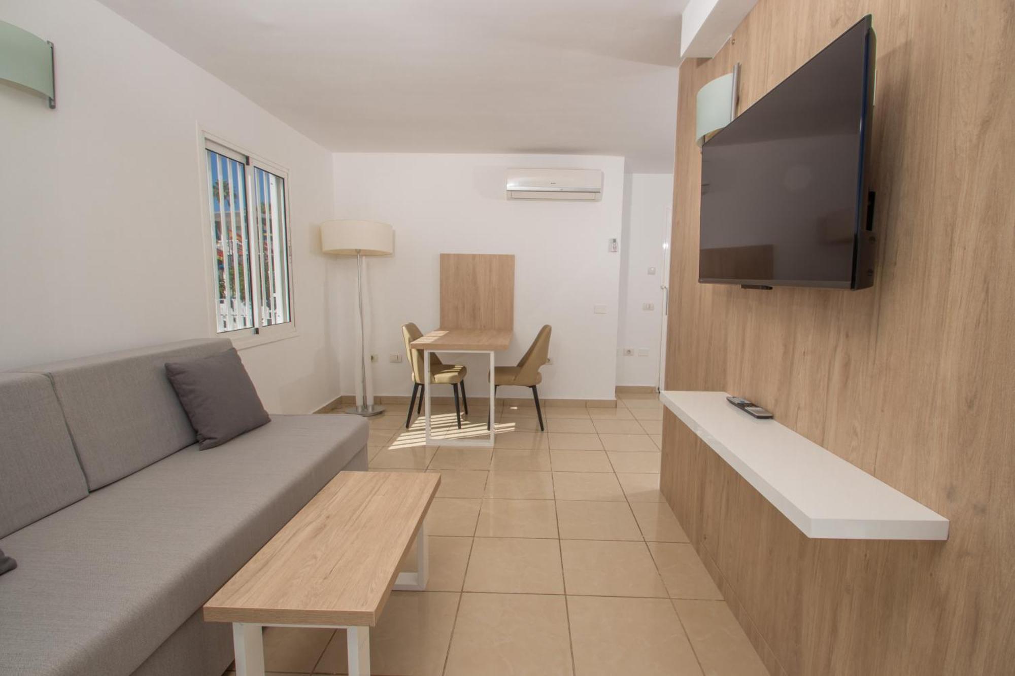 Apartamentos Cocoteros Maspalomas  Exterior photo
