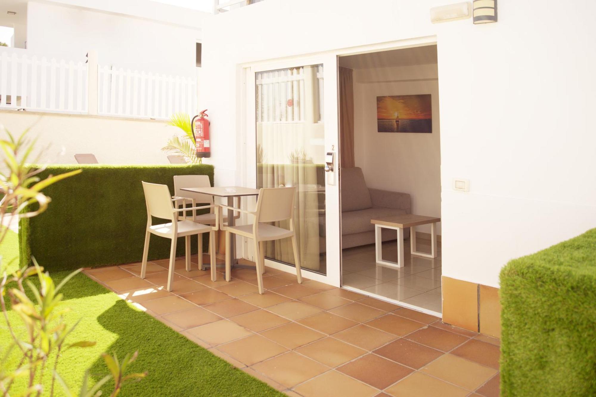 Apartamentos Cocoteros Maspalomas  Exterior photo